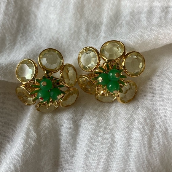 Corocraft Vintage Clip on Earrings with‎ Bezel Crystals and Green Stones - Picture 4 of 7